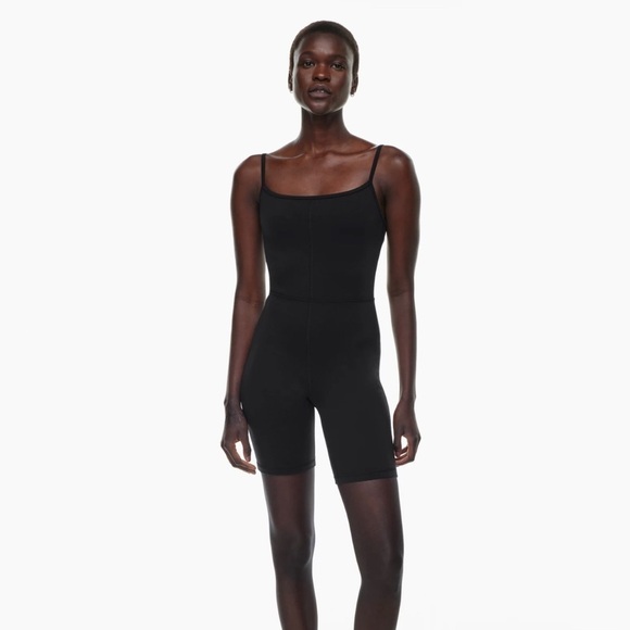 Aritzia Divinity Romper in vital pink. BRAND NEW! - Picture 3 of 9